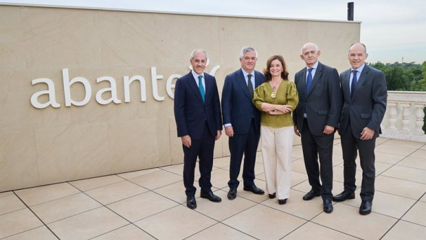 ep de izquierda a derecha guillermo aranda santiago satrustegui gadea de la viuda jorge sanz y ep de izquierda a derecha guillermo aranda santiago satrustegui gadea de la viuda jorge sanz y