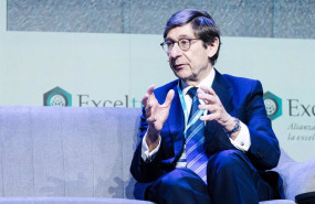 ep el presidente de caixabank jose ignacio goirigolzarri durante su dialogo con el presidente de