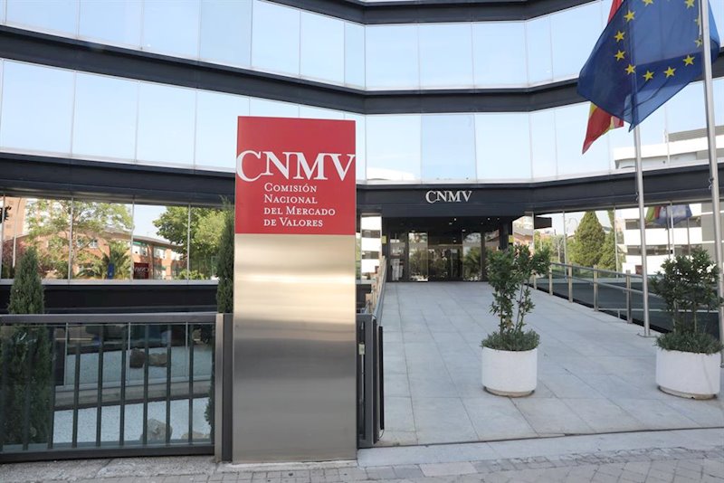 La CNMV insta a las cotizadas a reformular cuentas si recortan el dividendo por el virus