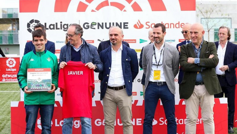 ep javier guerrero jugador del real betis balompie en laliga genuine santander se convierte en el ep javier guerrero jugador del real betis balompie en laliga genuine santander se convierte en el