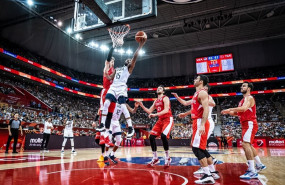 ep kemba walker anota en el estados unidos - turquia