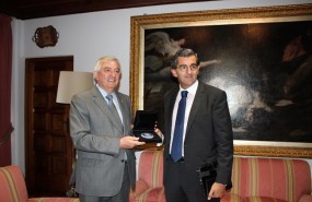 ep la universidadesantiagola fundacioninvestigacionhm hospit
