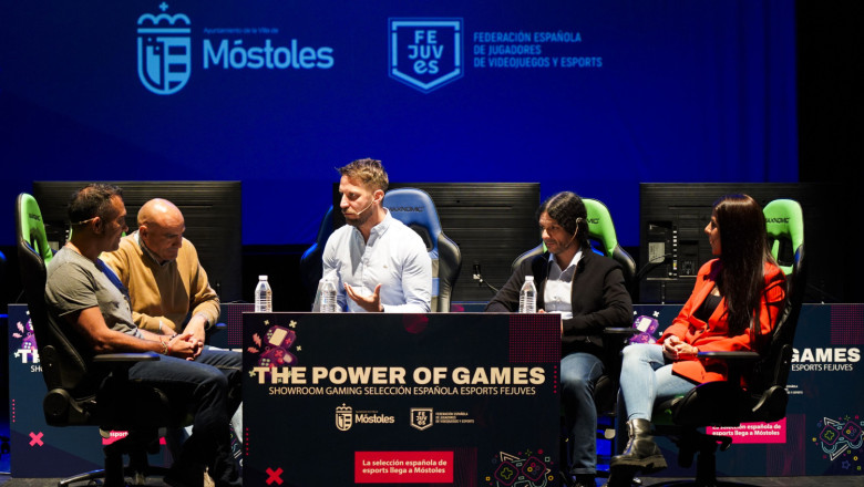 la seleccin espaola de esports llega a mstoles 1 20241024130926 