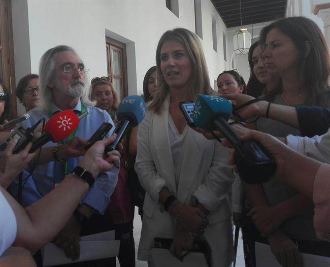 ep ana mestre atiendelos medios