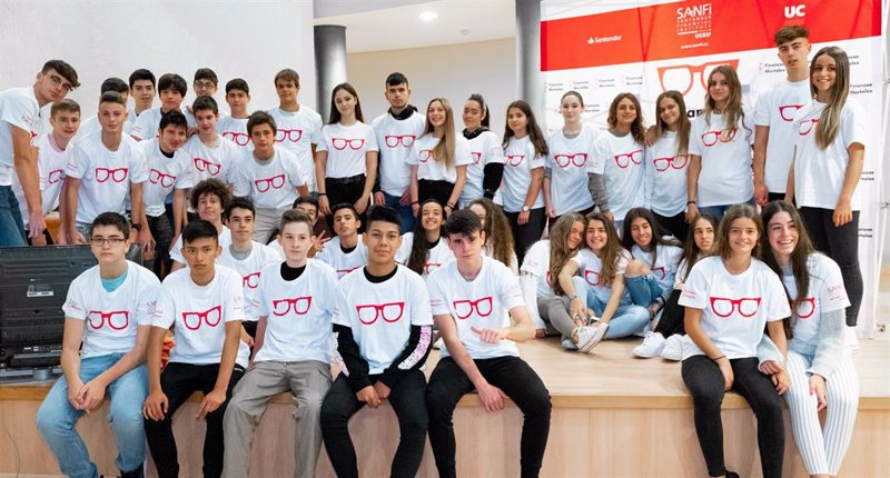 ep archivo   banco santander facilito educacion financiera a mas de 700000 personas en 2020