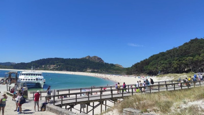 ep archivo la playa de rodas en las illas cies ep archivo la playa de rodas en las illas cies