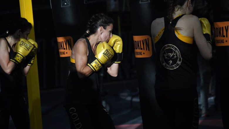 ep archivo una participante durante la final del campeonato del mundo de fitboxing en la caja ep archivo una participante durante la final del campeonato del mundo de fitboxing en la caja