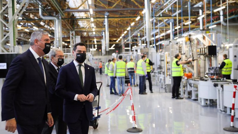 ep de los mozos y moreno en la factoria de renault en sevilla