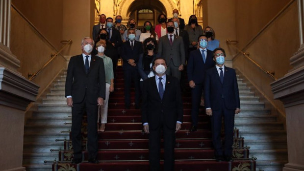 ep el ministro de agricultura pesca y alimentacion luis planas c posa con los consejeros de