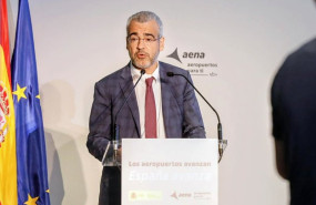 ep el presidente de aena maurici lucena en el aeropuerto de alicante elche miguel hernandez a 18 de