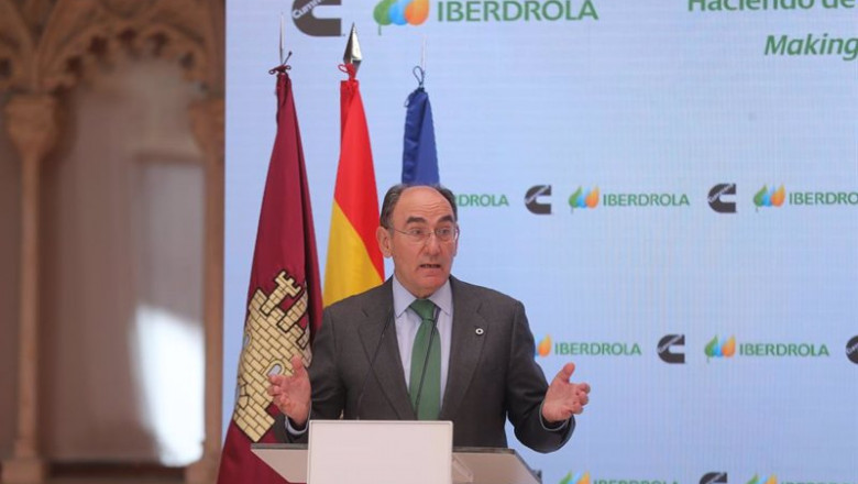 ep el presidente de iberdrola ignacio sanchez galan durante la presentacion del acto haciendo de ep el presidente de iberdrola ignacio sanchez galan durante la presentacion del acto haciendo de