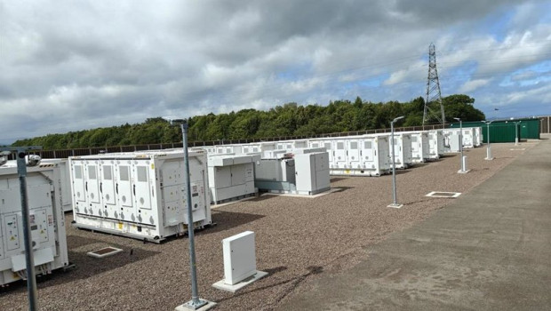 ep grs construye un proyecto de almacenamiento de casi 100 mwh en escocia