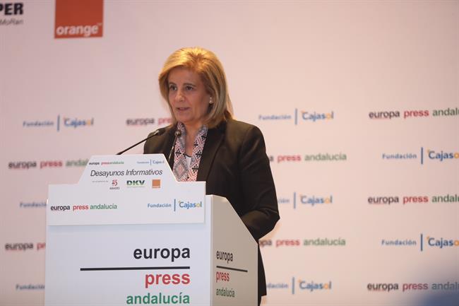 La ministra Fátima Báñez en desayuno Europa Press Andalucía en Málaga | EUROPA PRESS/ALEX ZEA ep la ministra fatima banezdesayuno europa press andaluciamalaga