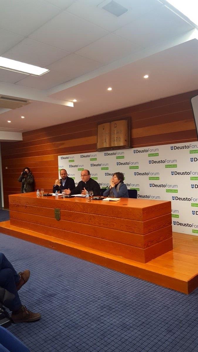 El Obispo José Ignacio Munilla en Deusto | DEUSTOFORUM ep obispo jose ignacio munilladeusto