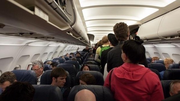 ep pasajerosun avion 20170313095403