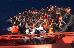 ep pateravarios inmigrantesbordo