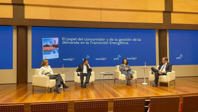 ep presentacion de informe de pwc y naturgy sobre autoconsumo