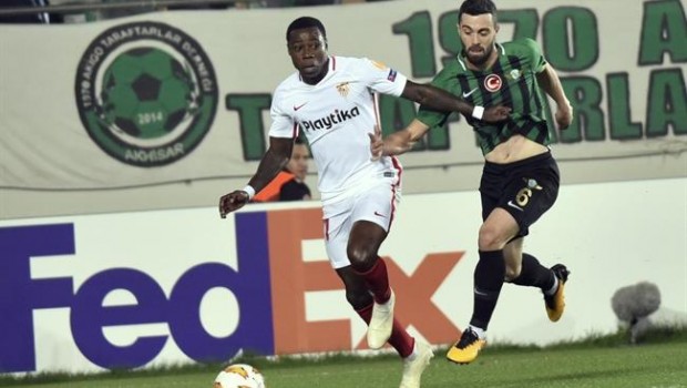 ep quincy promes del sevilla fc anteakhisar