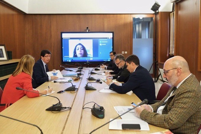 Reunión días atrás del vicepresidente de la Junta, Juan Marín, con los portavoces parlamentarios y la presidenta del Parlamento, Marta Bosquet. Imagen de archivo. | JUNTA DE ANDALUCÍA - Archivo ep reunion dias atras del vicepresidente de la junta juan marin con los portavoces parlamentarios y