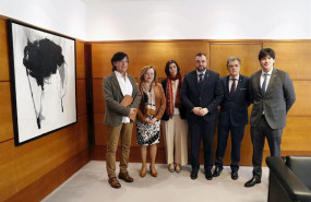 ep rosa menendez segunda por la izquierda durante la recepcion del presidente asturiano adrian