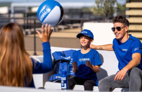 ropa yamaha paddock blue 1 20221130093522 