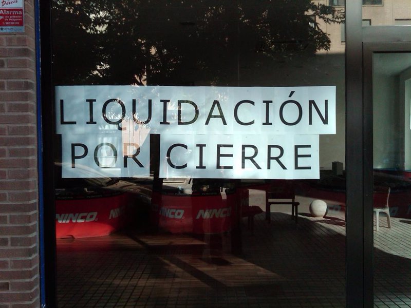 La creación de empresas baja un 2% en abril y se disparan casi un 25% las sociedades disueltas