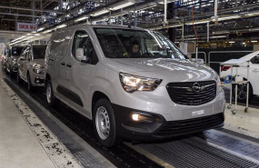 ep archivo produccion del opel combo en la planta del grupo stellantis en vigo ep archivo produccion del opel combo en la planta del grupo stellantis en vigo