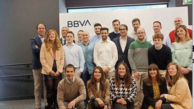 ep archivo   trabajadores del centro de bbva it en bilbao
