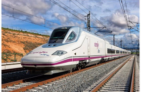 ep archivo   tren ave en imagen de archivo