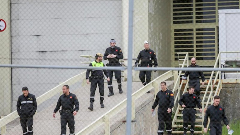 ep efectivos de la ume salen a descansar despues de las tareas de desinfeccion llevadas a cabo