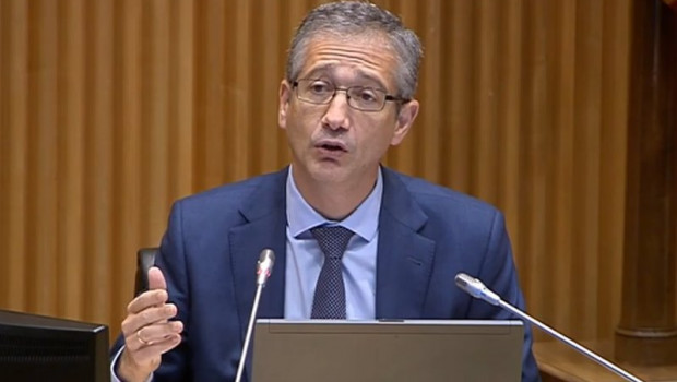 ep el gobernador del banco de espana pablo hernandez de cos comparece en el congreso el 6 de octubre