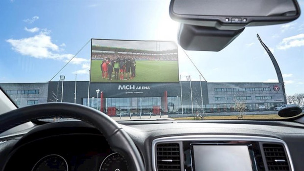 ep el midtjylland danes planea montar un autocine junto a su estadio para seguir los partidos