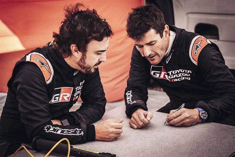 ep fernando alonso y marc coma conversan