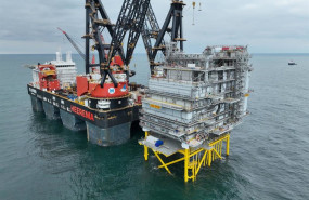 ep iberdrola instala la estacion convertidora de su megaparque eolico marino east anglia 3