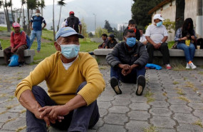 ep imagen de un hombre con mascarilla en ecuador
