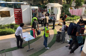 ep instalaciones del instituto cervantes de nueva delhi que acoge a turistas espanoles a la espera