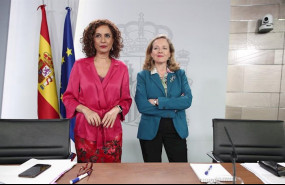 ep la ministra portavoz y de hacienda maria jesus montero i y la vicepresidenta tercera y ministra 20200211152603