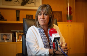 ep lalcaldessa de lhospitalet i presidenta de la diputacio de barcelona nuria marin durant la seva