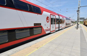 ep los nuevos trenes de gran capacidad para cercanias madrid comienzan a prestar servicio ep los nuevos trenes de gran capacidad para cercanias madrid comienzan a prestar servicio