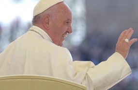 ep papa franciscola basilicasan pedro 20170507134101