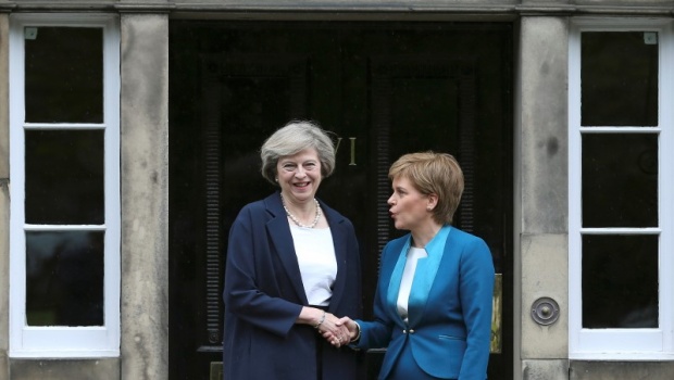 rencontre-entre-theresa-may-et-nicola-sturgeon