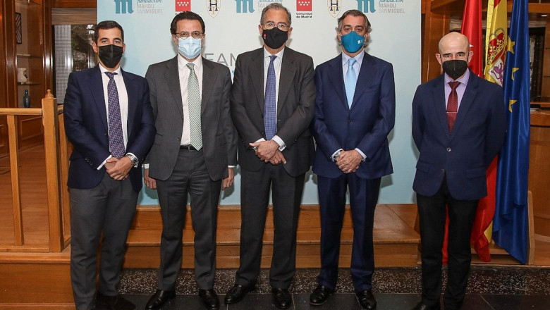 1647274176 foto familia fundaci n mahou san miguelconsejer a empleo y formaci n cam baja