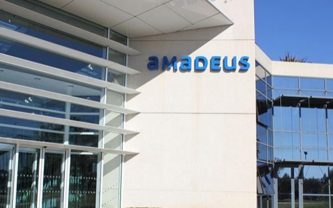 amadeus amadeus