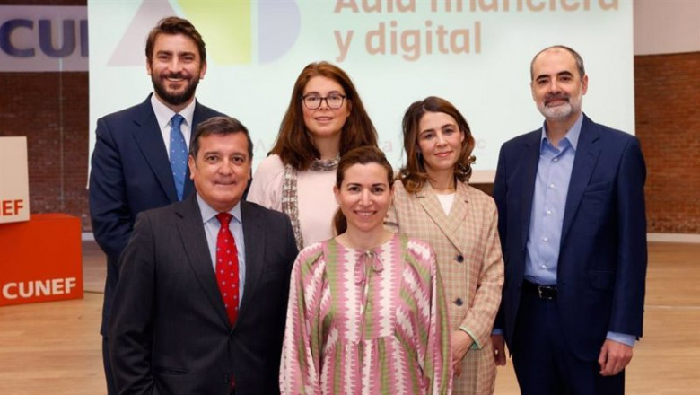 ep aeb ceca y unacc presentan el aula financiera digital para facilitar el acceso a contenidos