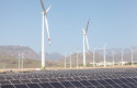 ep aerogeneradores y paneles solares en la inauguracion del mayor complejo de generacion de energias