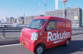 ep archivo - furgoneta con el logo de rakuten en japon