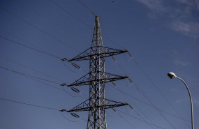 ep archivo   una torre electrica en madrid espana