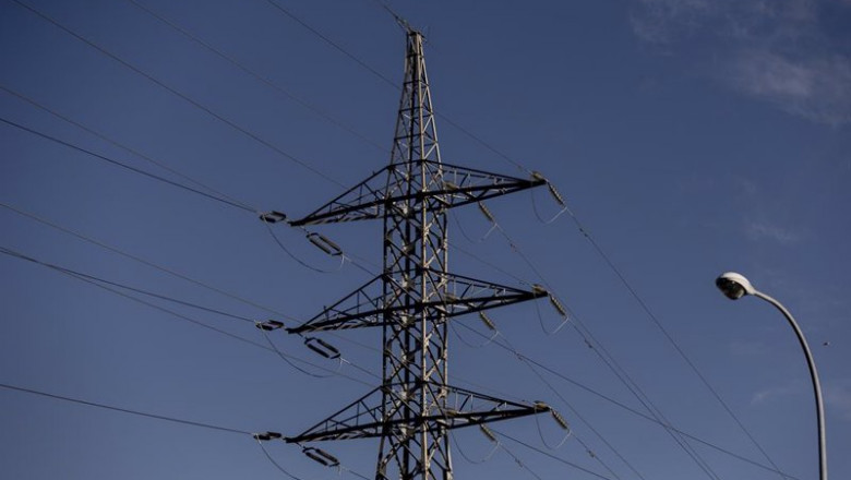 ep archivo una torre electrica en madrid espana ep archivo una torre electrica en madrid espana