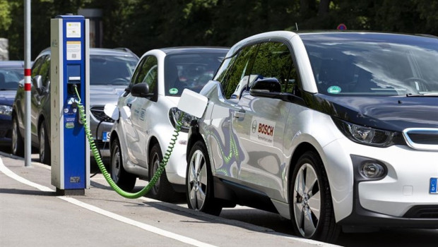 ep bosch desarrolla soluciones que aumentan hasta un 20 la vida de las baterias de los coches