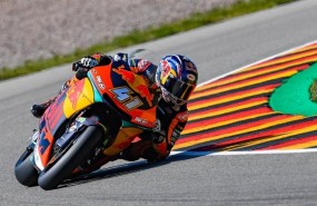 ep brad binder moto2